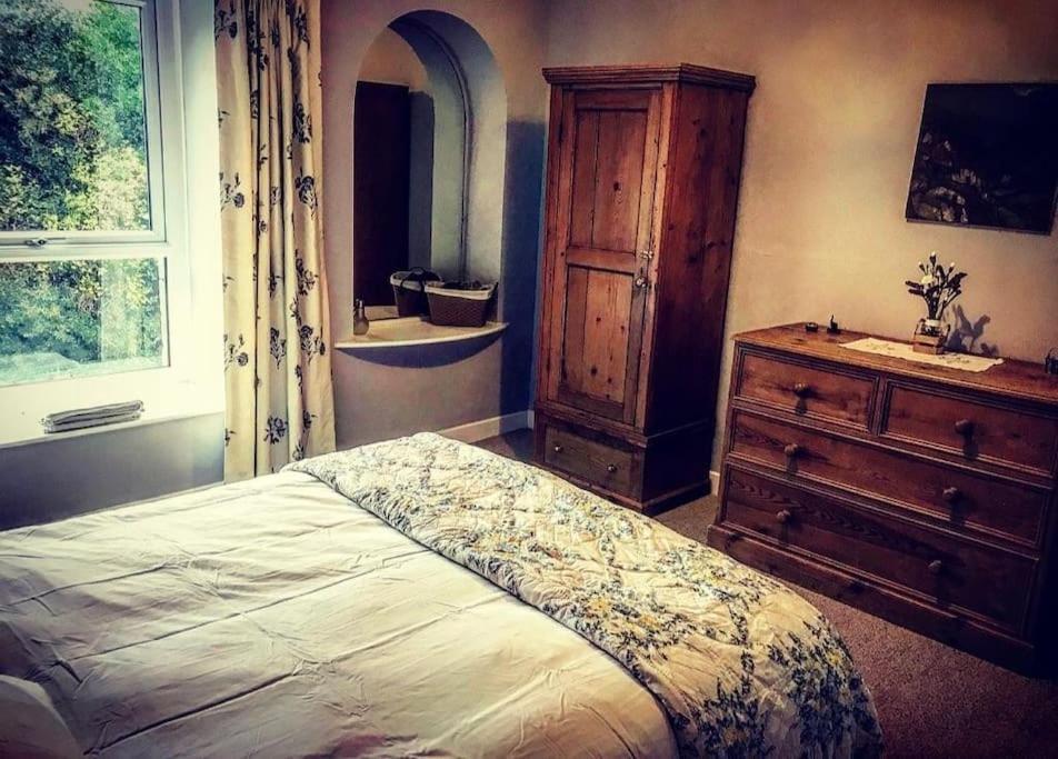 Folly View - Private, Peaceful Apartment With Stunning Views. جسر باتيلي المظهر الخارجي الصورة